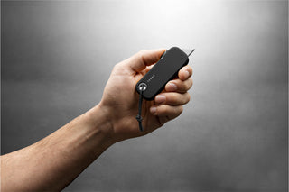 the palmer box cutter black in hand